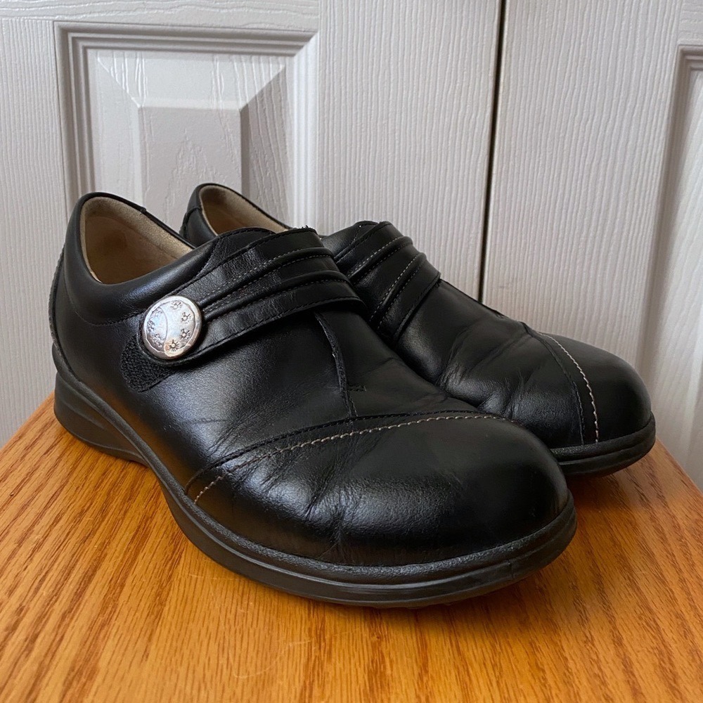 Finn Comfort Galway Black Leather Slip-on Loafers SZ 4 1/2‎ UK (7 US)